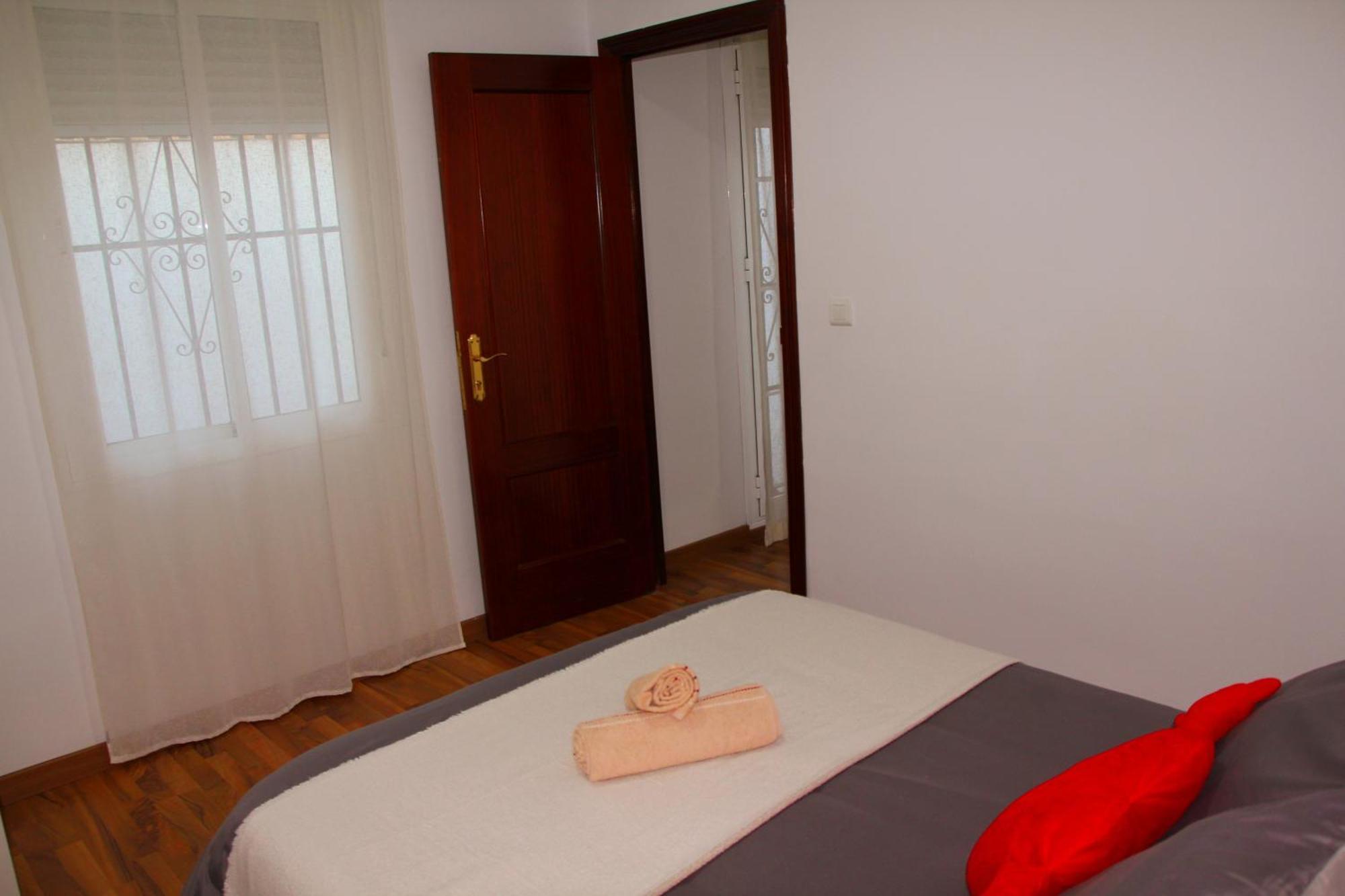 Villa Ahumor Apartamento Entero 20 M Sevilla -6Pax Дос Ерманас Екстериор снимка